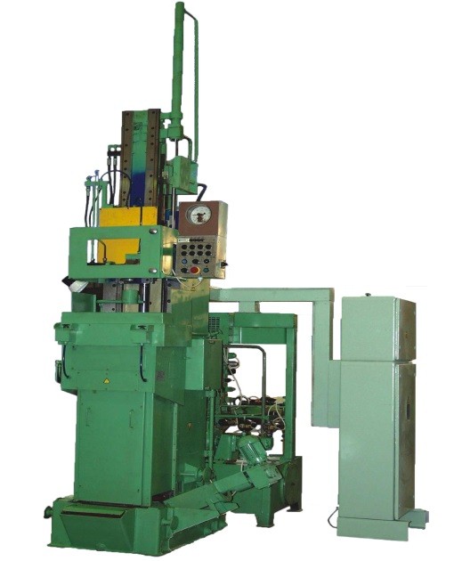 Vertical machine for internal stretching mod.7А623